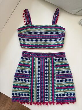 SAYLOR SET ! Colorful Striped Pom-Pom Mini Skirt and Cropped Top - size Medium